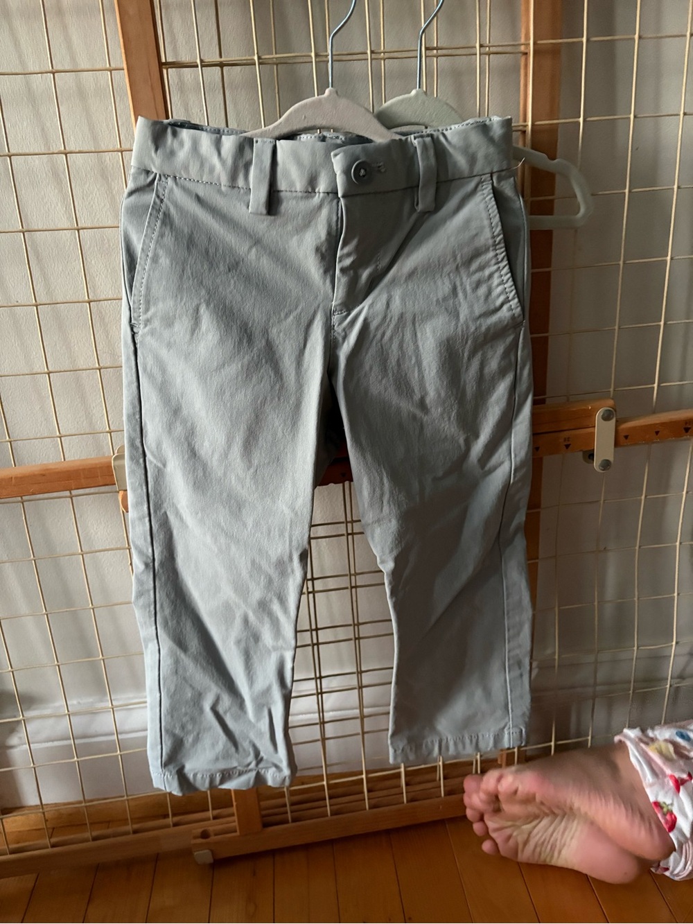 Vineyard Vines Light Gray Straight performance pants